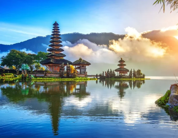 10 Nights of Relaxation in Singapore, Bali & Vietnam For Just £1840pp